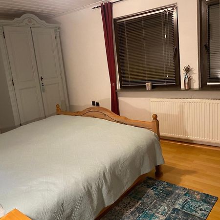 Alte Schmiede In Der Altstadt Von Sankt Goarshausen Esterno foto