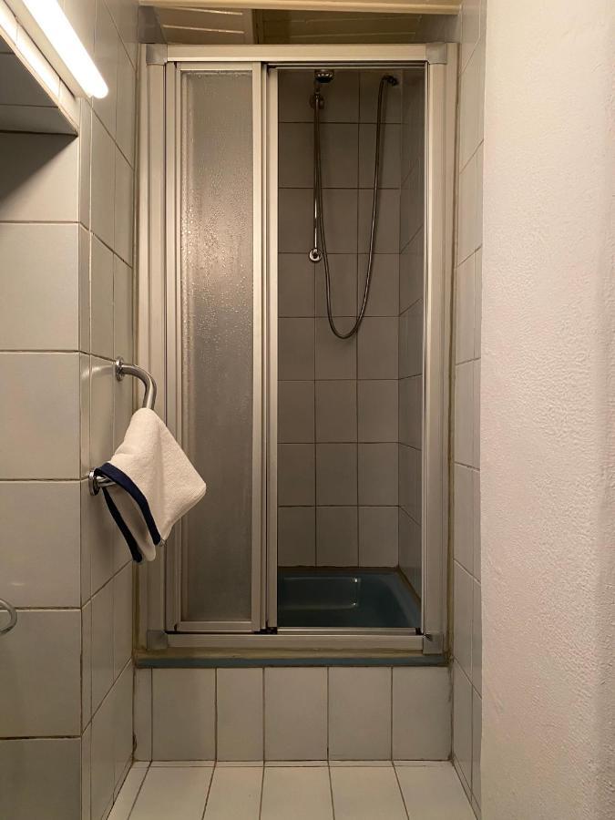 Alte Schmiede In Der Altstadt Von Sankt Goarshausen Esterno foto